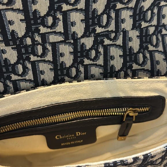 Dior Saddle Bag - Picture 3 of 4